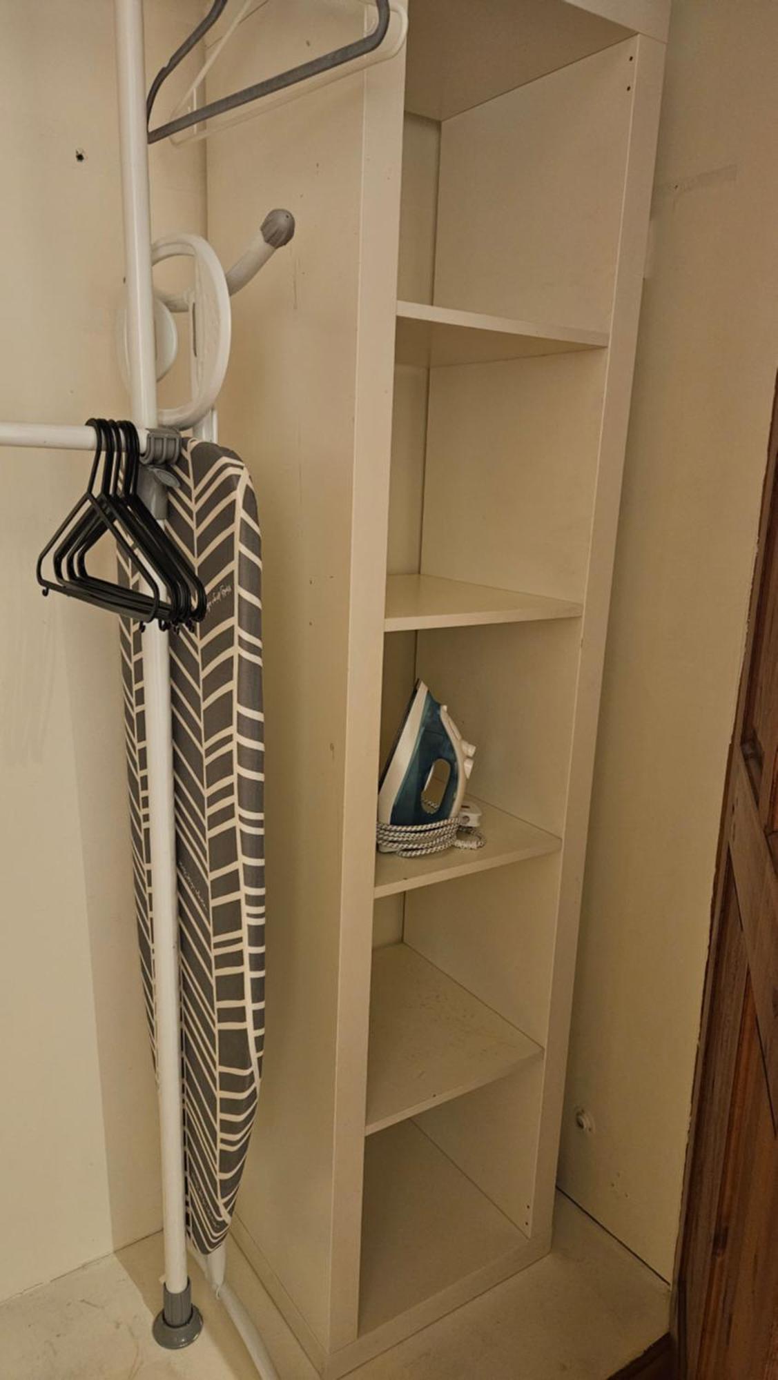 Appartement Bright And Spacious One Bedroom Apartment, Free Parking