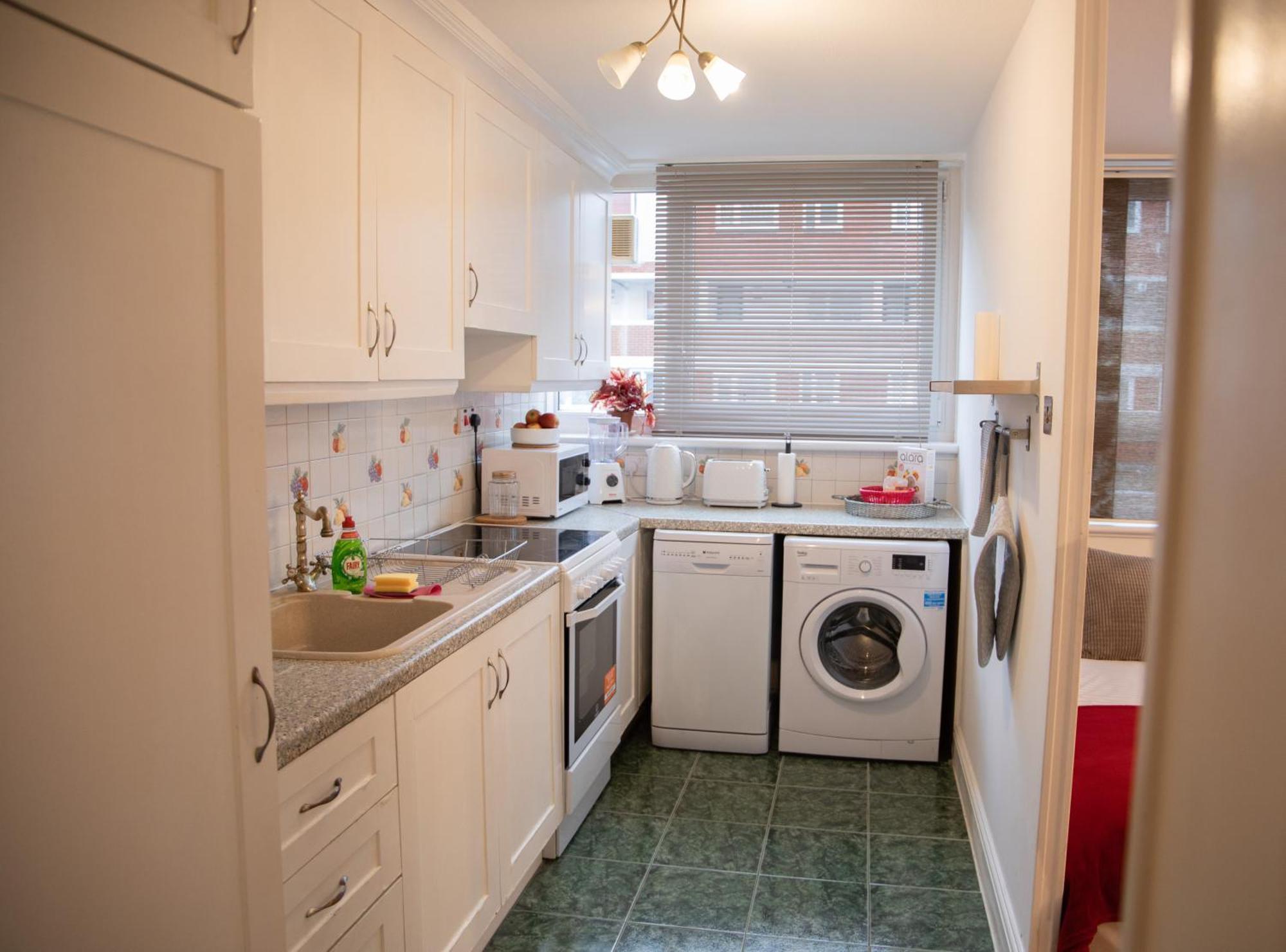 Appartement Bright And Spacious One Bedroom Apartment, Free Parking *